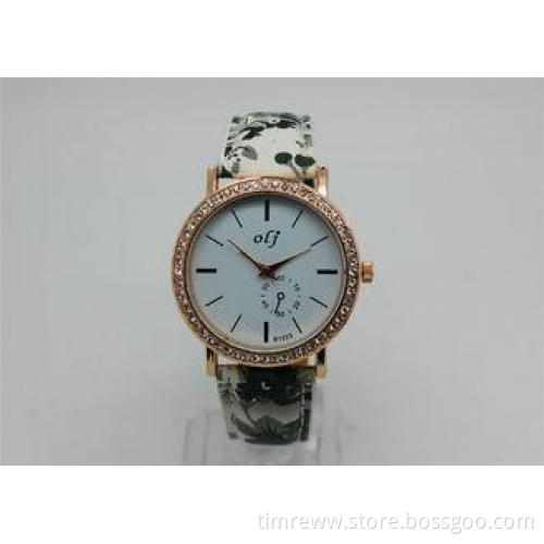 1ATM Waterproof womens diamond watches Zinc alloy For promo